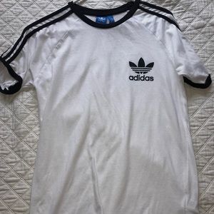Adidas T-shirt